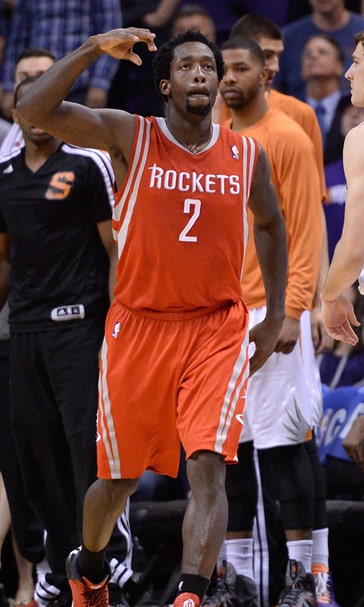 Beverley's 3 helps Rockets down Suns